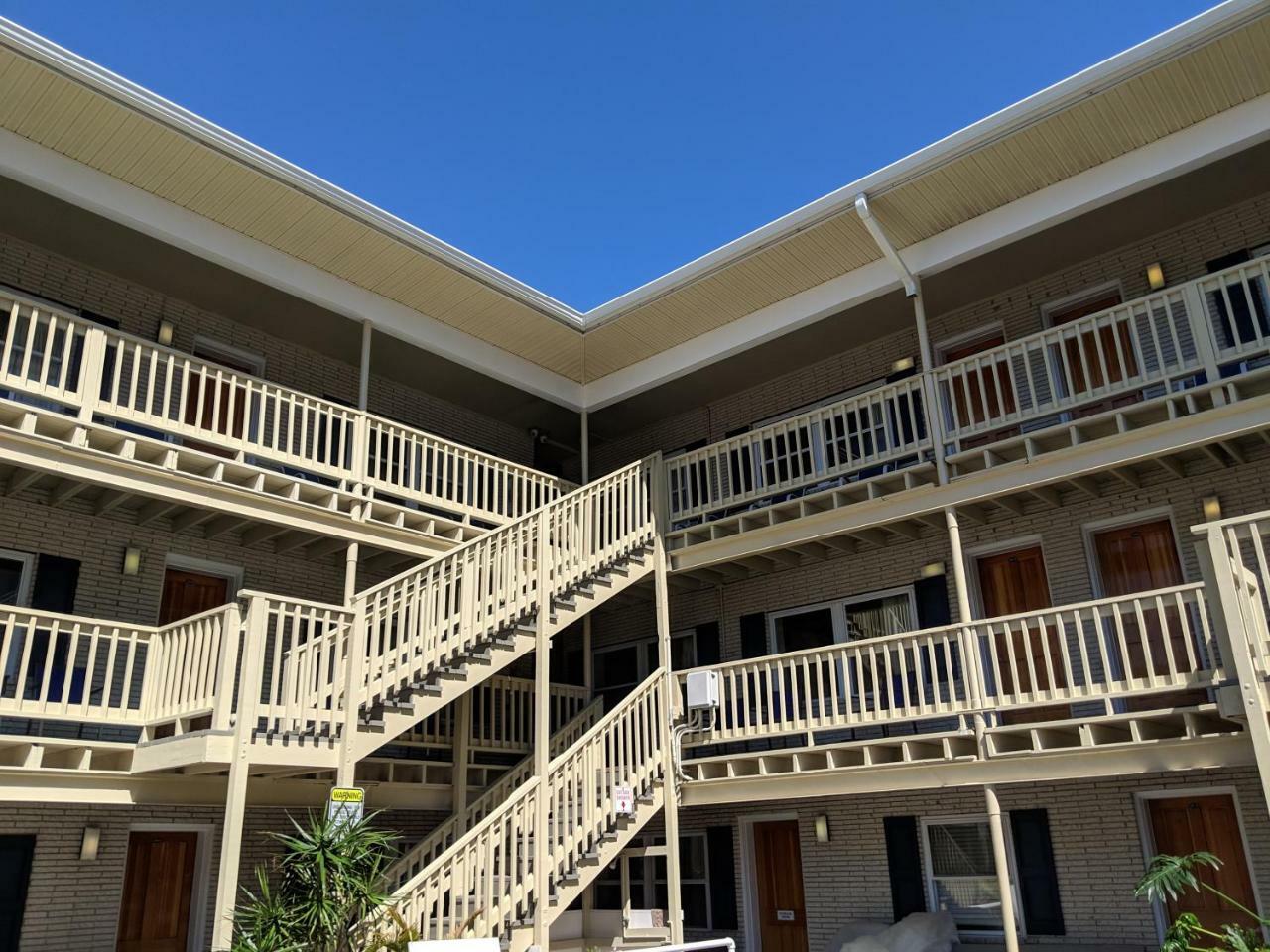 Crystal Sands Motel Ошен Сити Экстерьер фото